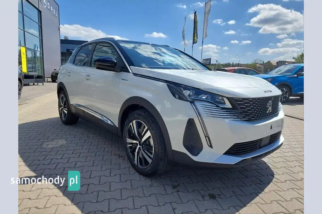 Peugeot 3008 (2023) Benzyna